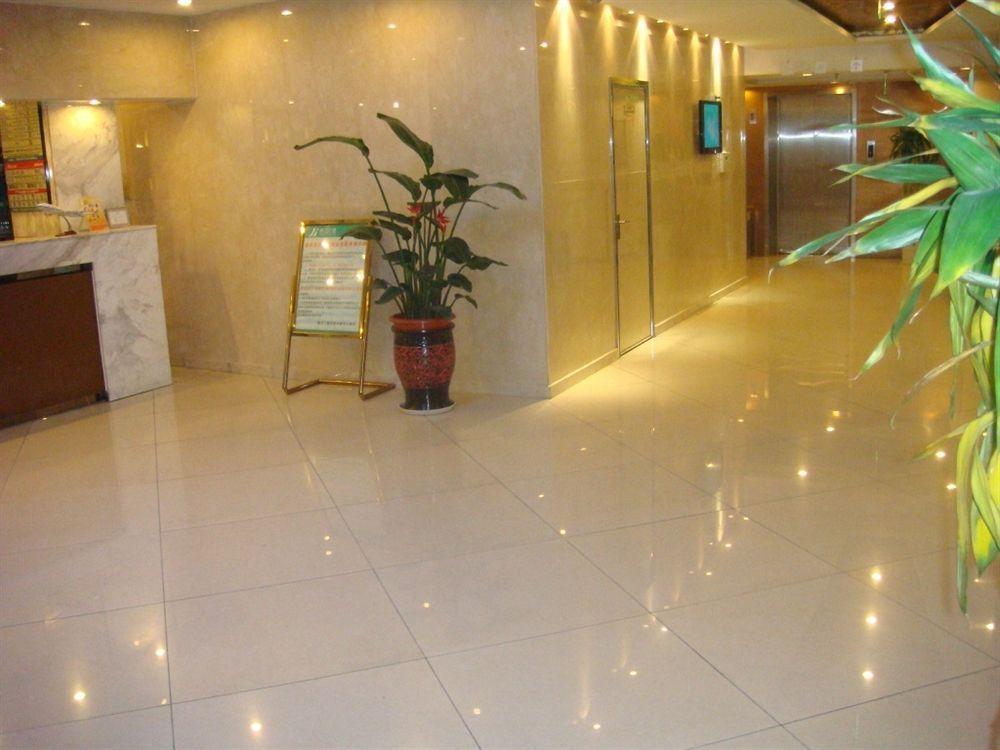 Jingjiang Hongqiao Hu Qinping Road 3* Shanghai