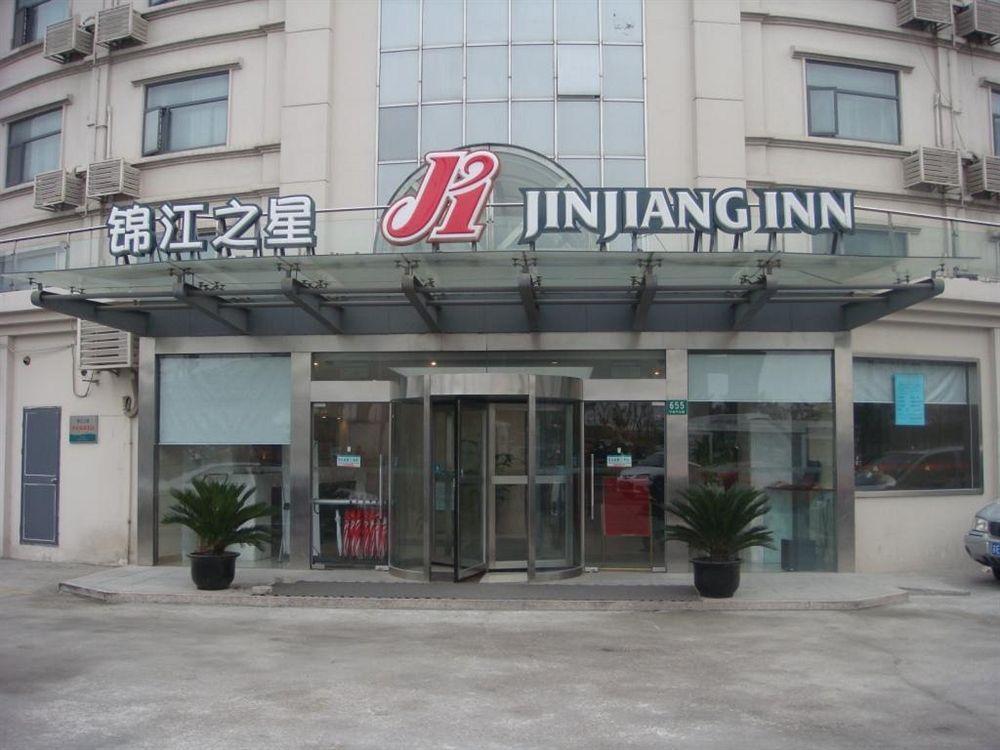 Jingjiang Hongqiao Hu Qinping Road Hotel